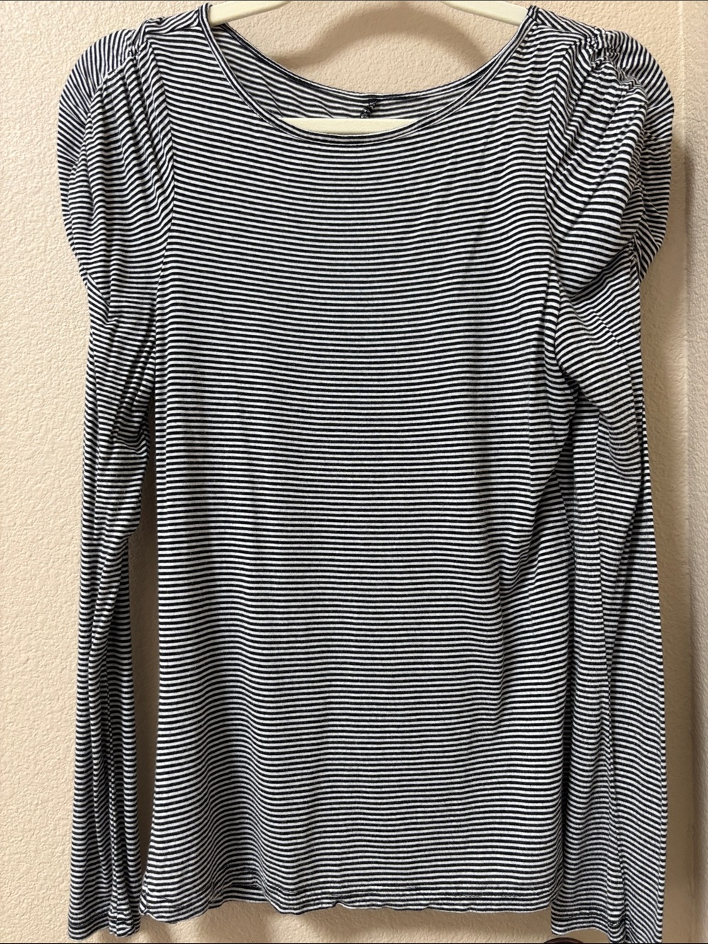 Black & White Striped Long Sleeve Puff-Sleeve Tee